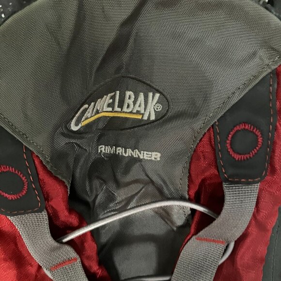 Camelbak Rim Runner pack - Picture 2 of 5